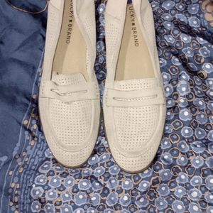 LUCKY brand Grey suede flats